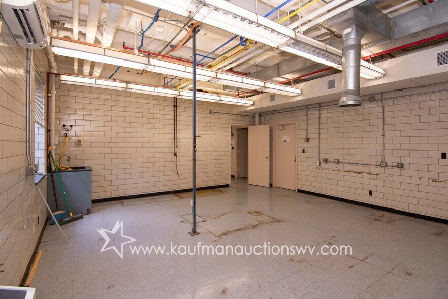 More Photos Of 100 Bluestone Rd, Mount Hope Research And Development For Sale