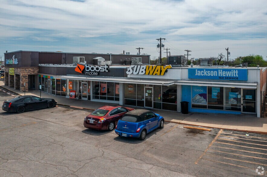 More Photos Of 813-853 Bandera Rd, San Antonio Unknown For Lease