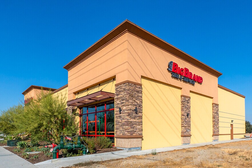 More Photos Of 515 N 11th Ave, Hanford Auto Repair For Sale