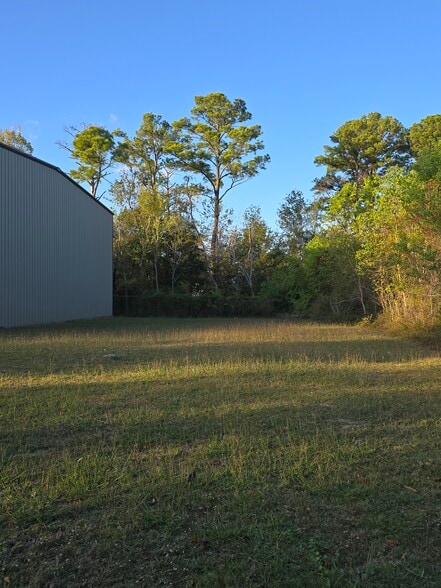 More Photos Of 16310 Aldine Westfield Rd, Houston Warehouse For Sale