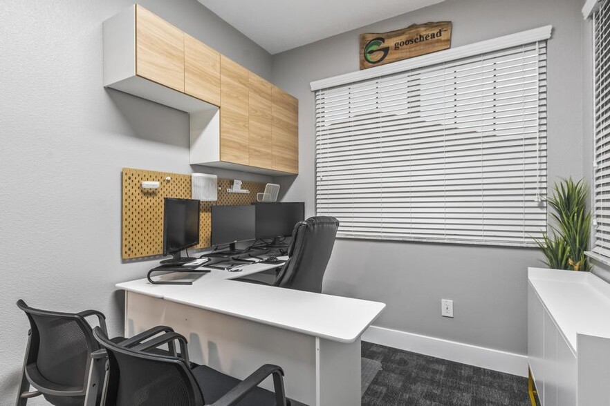 More Photos Of 4869 Palm Coast Pky NW, Palm Coast Office For Lease