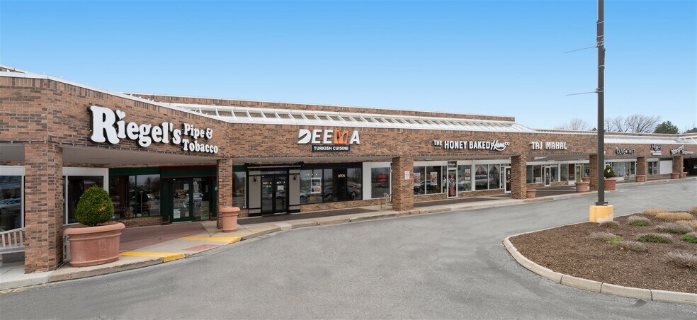 More Photos Of 6306-6410 W Jefferson Blvd, Fort Wayne Storefront For Lease