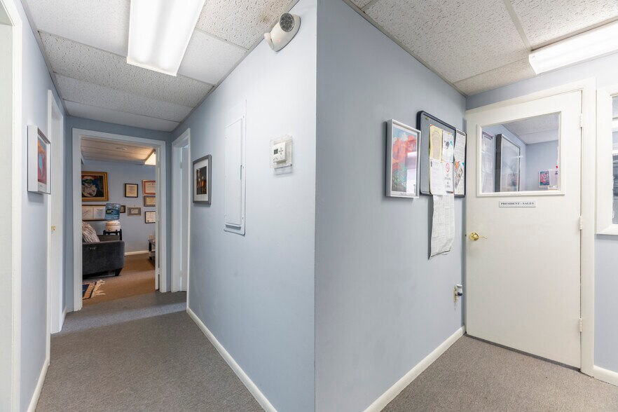 More Photos Of 4105 US Highway 1, Monmouth Junction Medical For Sale