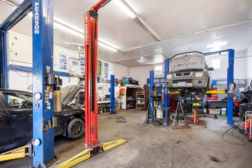 More Photos Of 7409 Conway Av, Burnaby Industrial For Sale