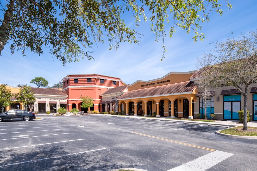 More Photos Of 6909 Old Highway 441, Mount Dora Medical For Lease