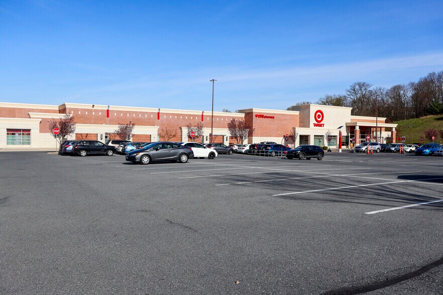 More Photos Of 1052 Lititz Pike, Lititz Unknown For Sale