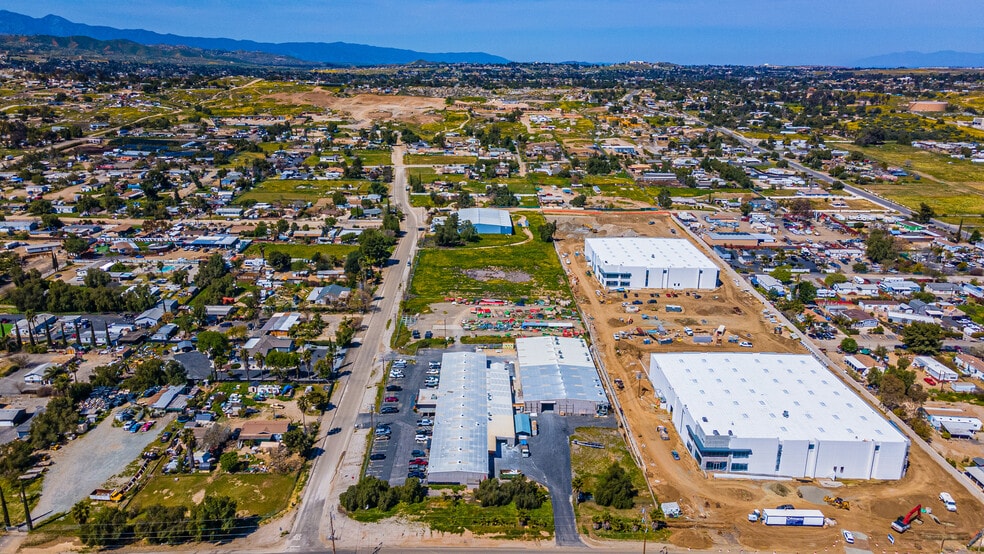 More Photos Of 22850 Perry St, Perris Manufacturing For Sale