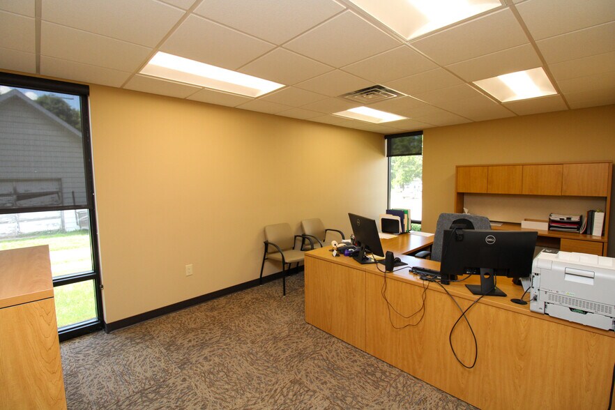 More Photos Of 100 E 3rd St, Galva Office For Sale