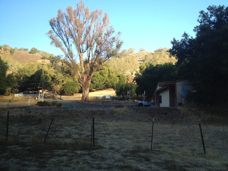 More Photos Of 21300 Almaden Rd, San Jose General Retail For Sale