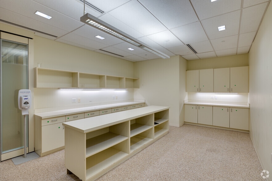 More Photos Of 120 Mountainview Blvd, Basking Ridge Office For Sale