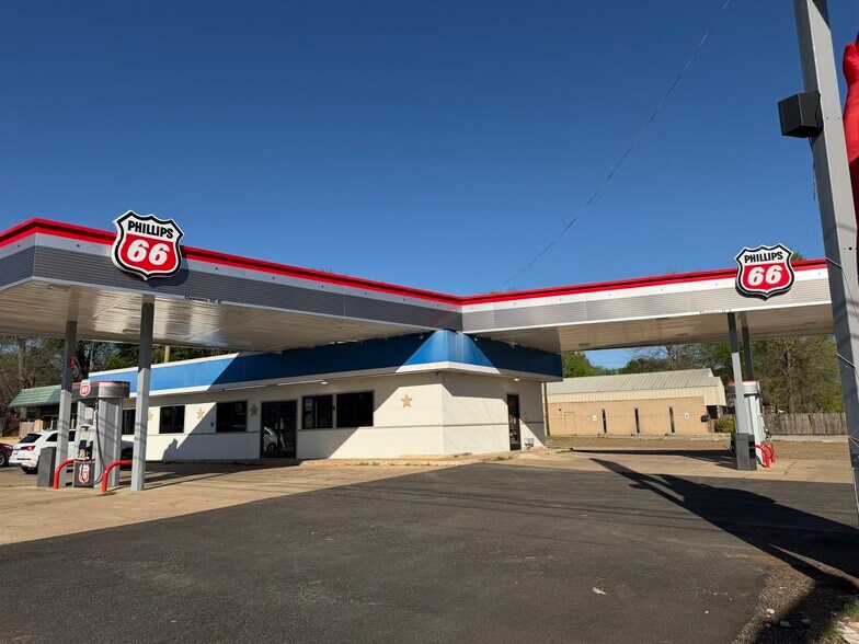 More Photos Of 1708 S Mobberly Ave, Longview Service Station For Sale