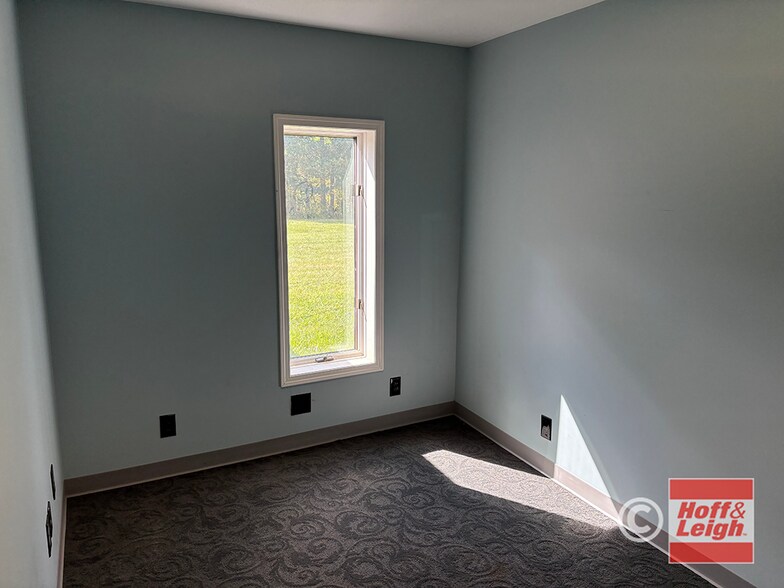 More Photos Of 201 Reed St, Spencer Light Manufacturing For Sale