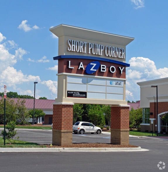 More Photos Of 11561-11577 W Broad St, Richmond Storefront For Lease