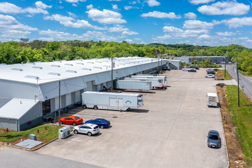 More Photos Of 101-120 Old Stone Bridge Pike, Goodlettsville Warehouse For Lease