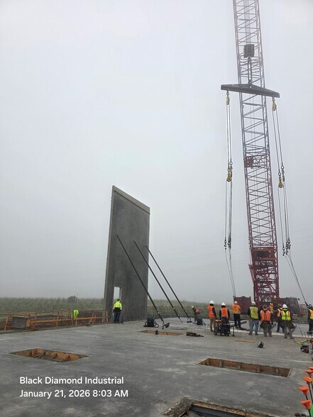 More Photos Of E. 18th St, Antioch Unknown For Lease