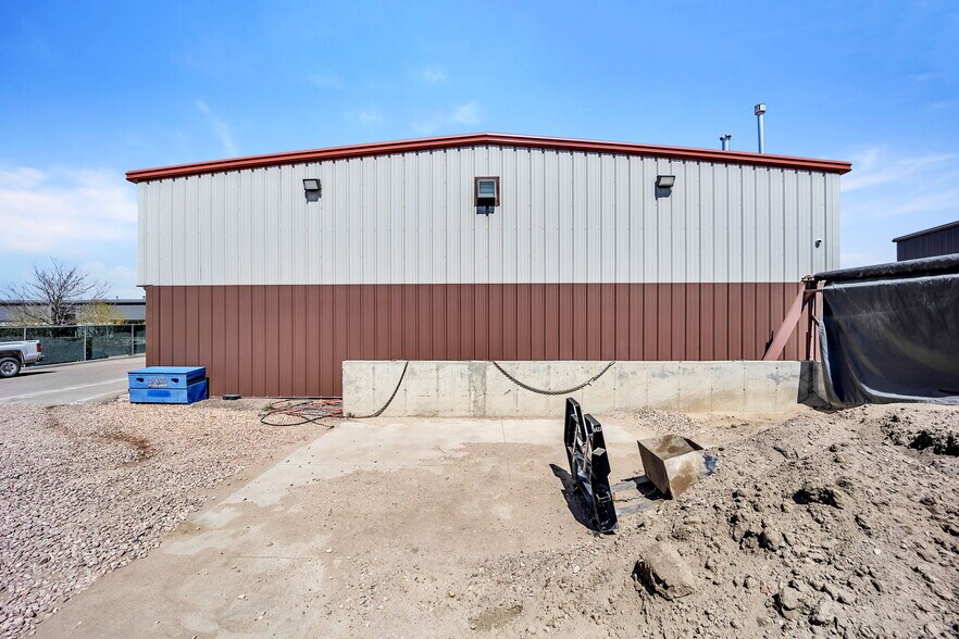 More Photos Of 7315 McClain Pt, Colorado Springs Warehouse For Sale