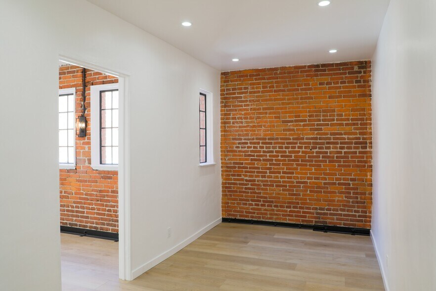 More Photos Of 1138-1140 Westwood Blvd, Los Angeles Storefront Retail Office For Lease