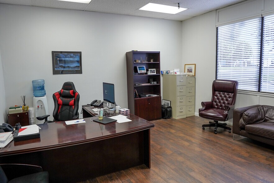 More Photos Of 1061 S Melrose St, Placentia Warehouse For Sale