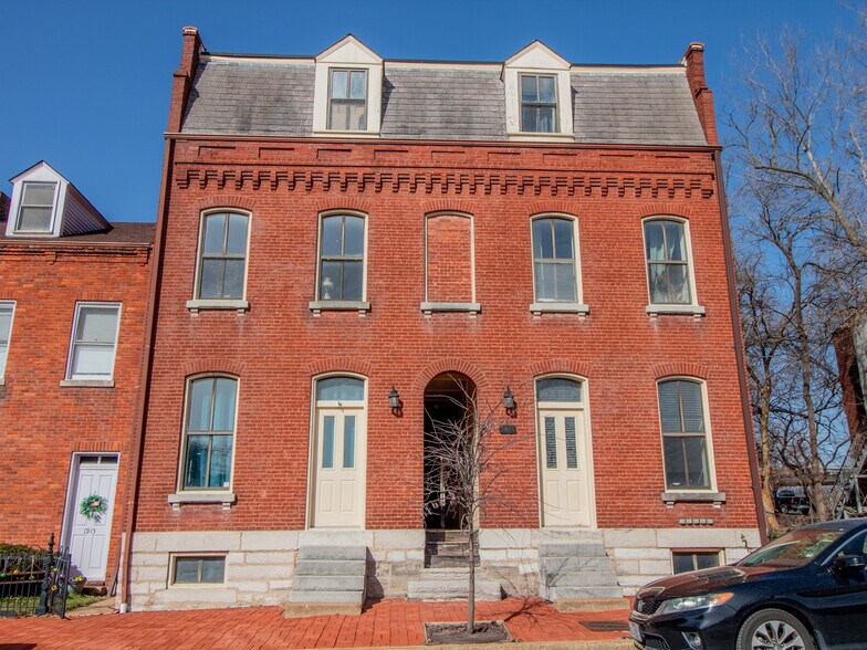More Photos Of 1911 S 11th St, Saint Louis Apartments For Sale