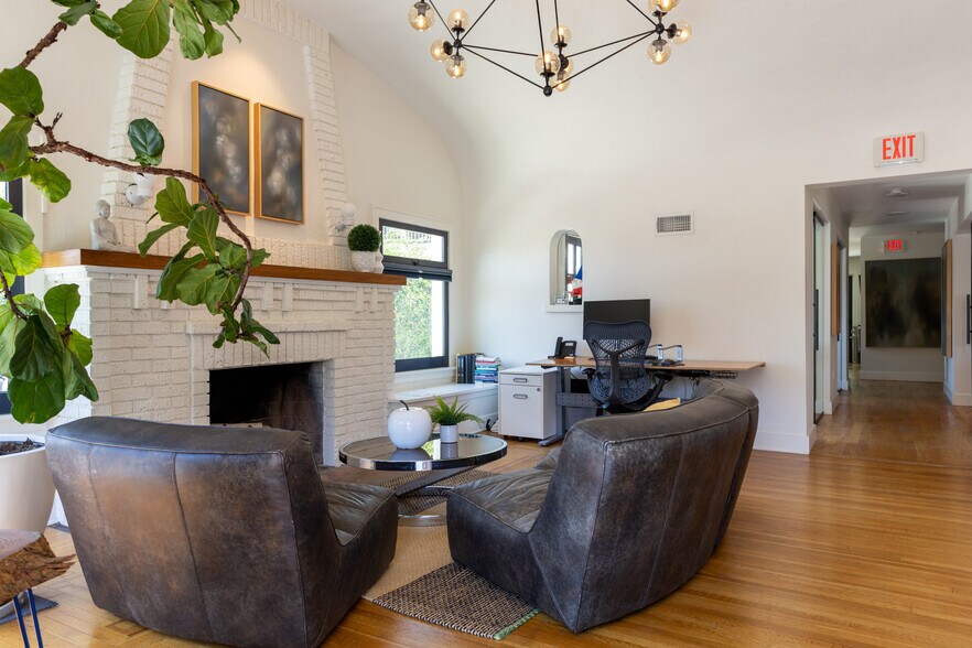 More Photos Of 1913-1915 Hyperion Ave, Los Angeles Loft Creative Space For Sale