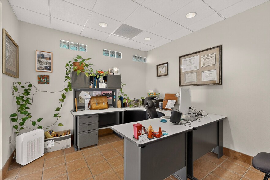More Photos Of 6311 Montano Rd, Albuquerque Medical For Sale