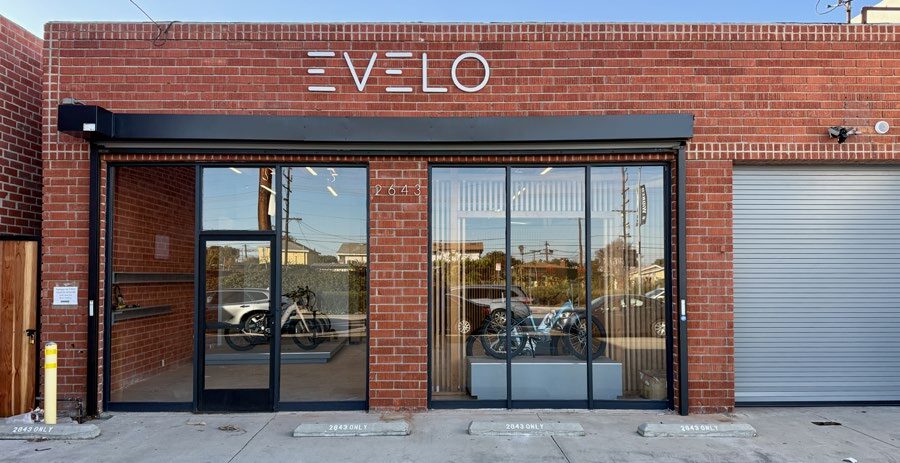 More Photos Of 2643 Fairfax Ave, Culver City Light Distribution For Lease