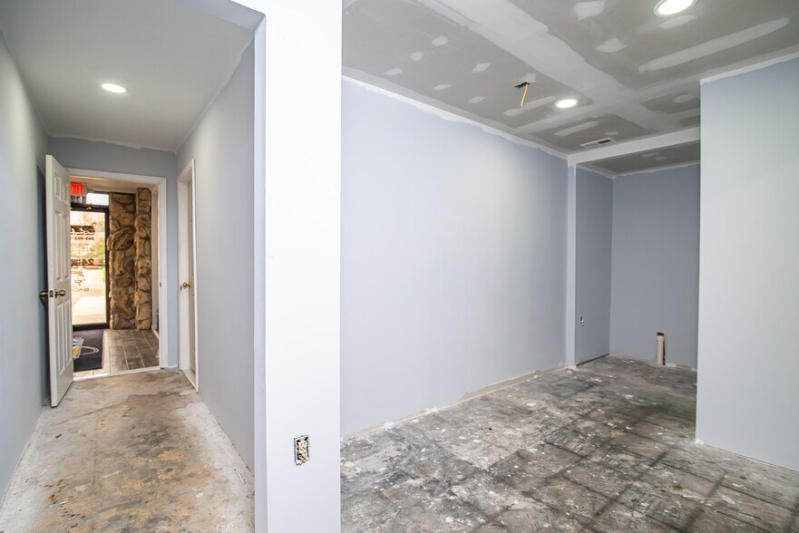 More Photos Of 710 Sandy Ln, Surfside Beach Warehouse For Sale