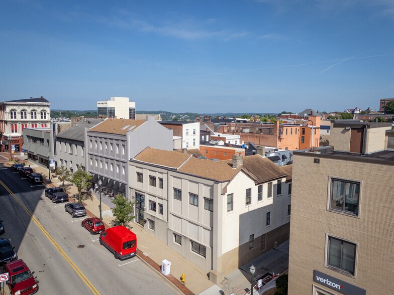 More Photos Of 29 E Beau St, Washington Medical For Sale