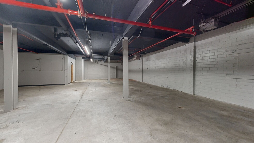 More Photos Of 600-610 Montgomery St, Saint Paul Warehouse For Lease