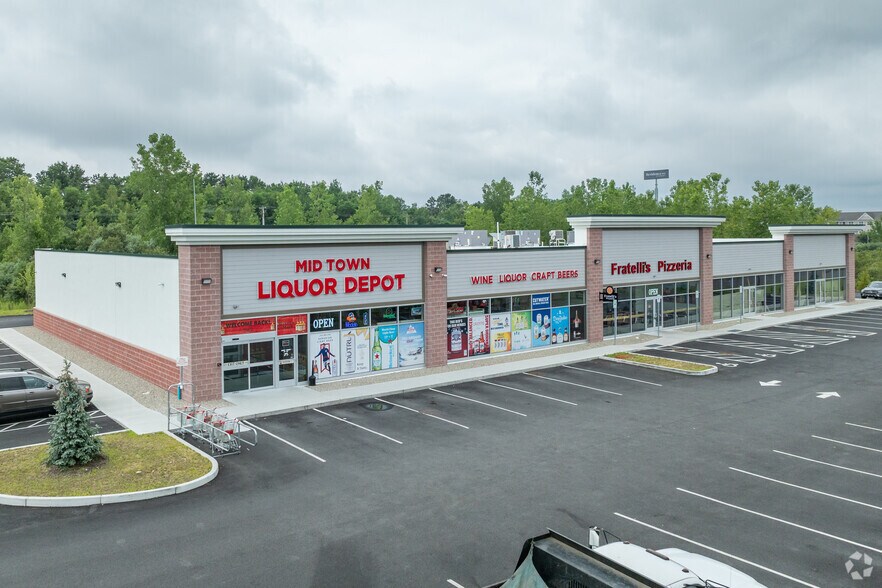 More Photos Of 751 Centre of New England Blvd, Coventry General Retail For Lease