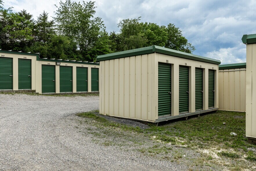 More Photos Of 1614 N Valley Pike, Rockingham Self Storage For Sale