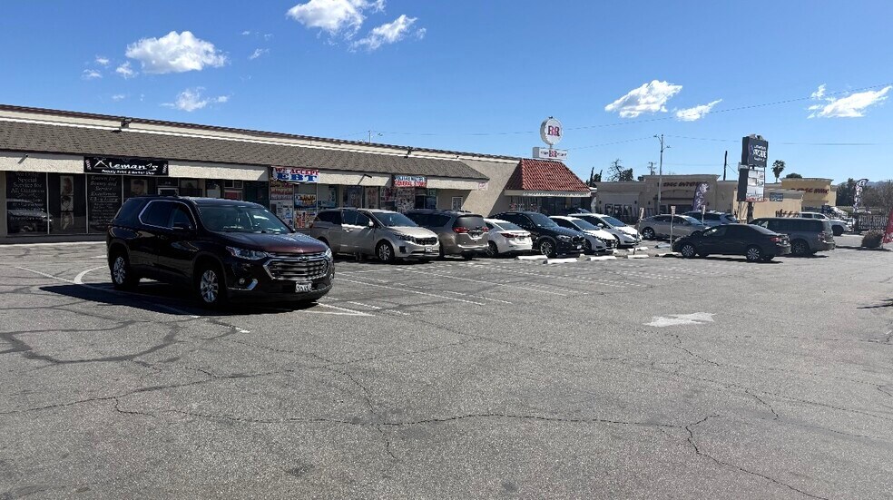 More Photos Of 200-216 E Highland Ave, San Bernardino Unknown For Lease