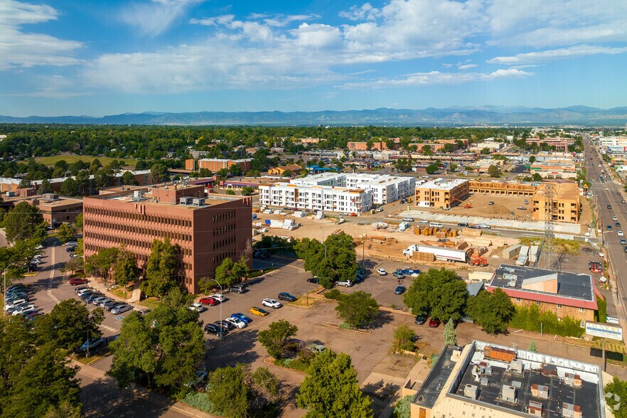 More Photos Of 2121 S Oneida St, Denver Medical For Lease