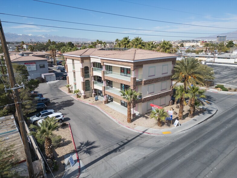 More Photos Of 2465 Reynolds Ave, North Las Vegas Medical For Lease