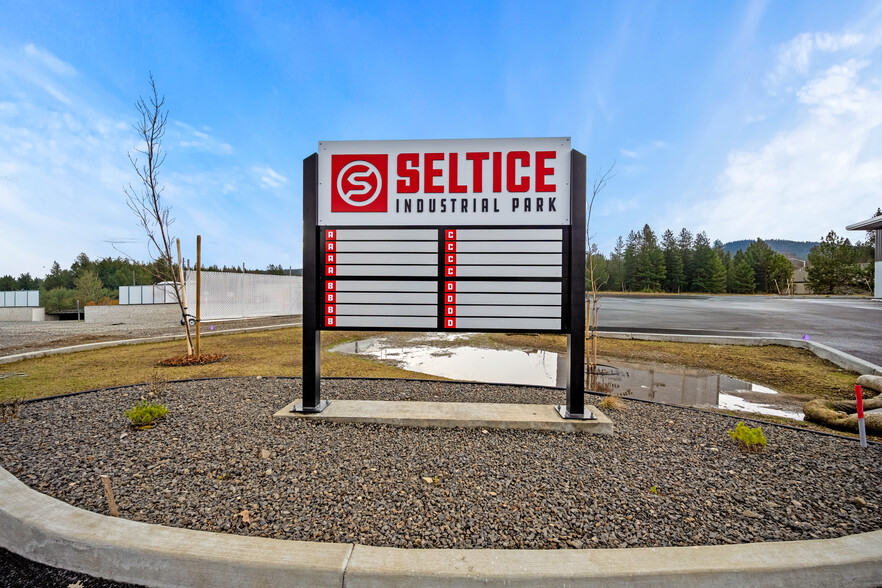 More Photos Of 5210 Seltice Way, Post Falls Industrial For Lease