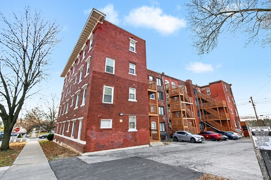 More Photos Of 112 E 43rd St, Kansas City Apartments For Sale