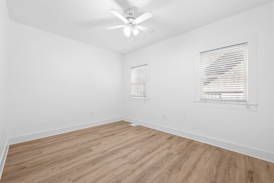 More Photos Of 603 E Grayson St, San Antonio Apartments For Sale