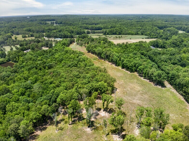 More Photos Of 11202 Rougemont Rd, Bahama Land For Sale