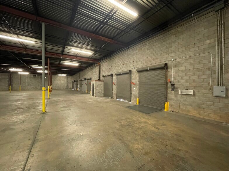 More Photos Of 201 Perrow St, Altavista Warehouse For Lease