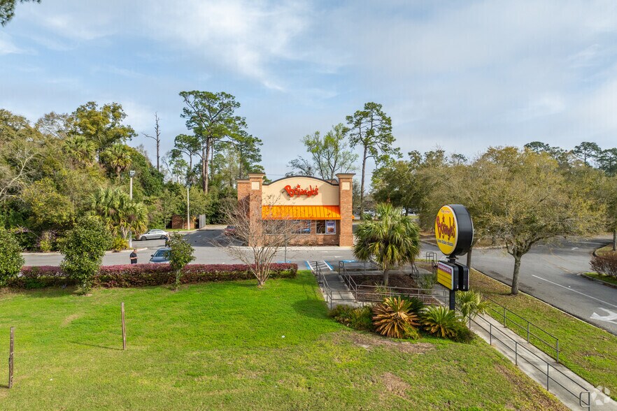 More Photos Of 1350 E Park Ave, Tallahassee General Retail For Sale