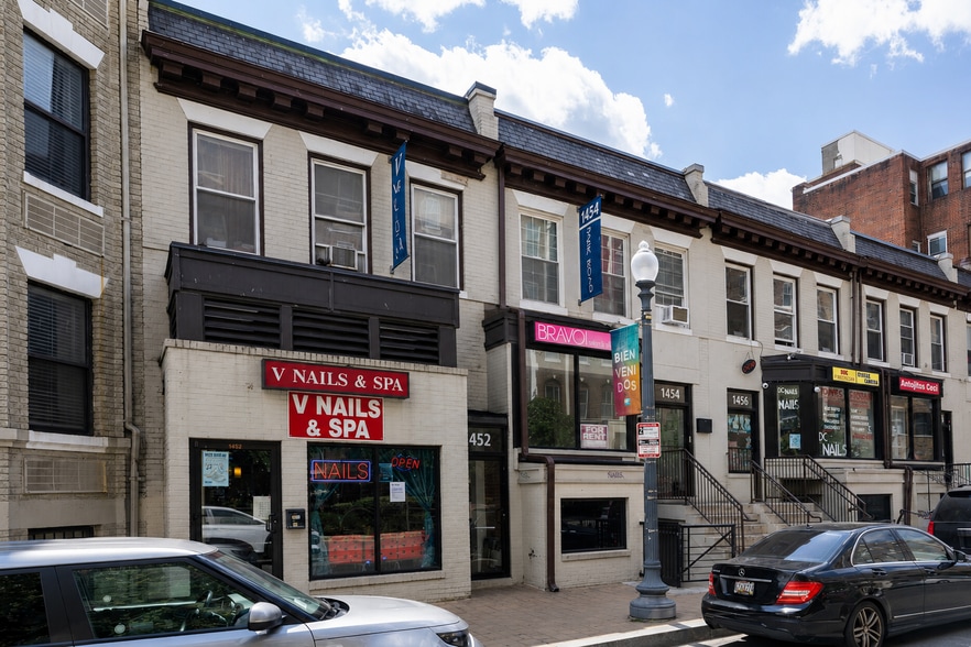 More Photos Of 1454 Park Rd NW, Washington Storefront For Sale