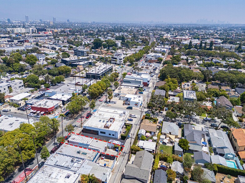 More Photos Of 8554 Washington Blvd, Culver City Bar For Sale