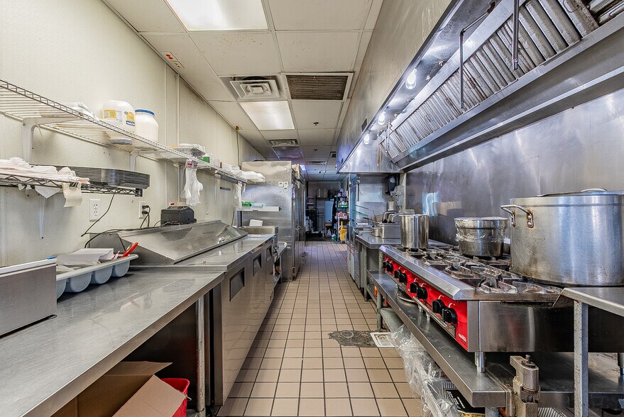 More Photos Of 611 E Main St, Somerton Service Station For Sale