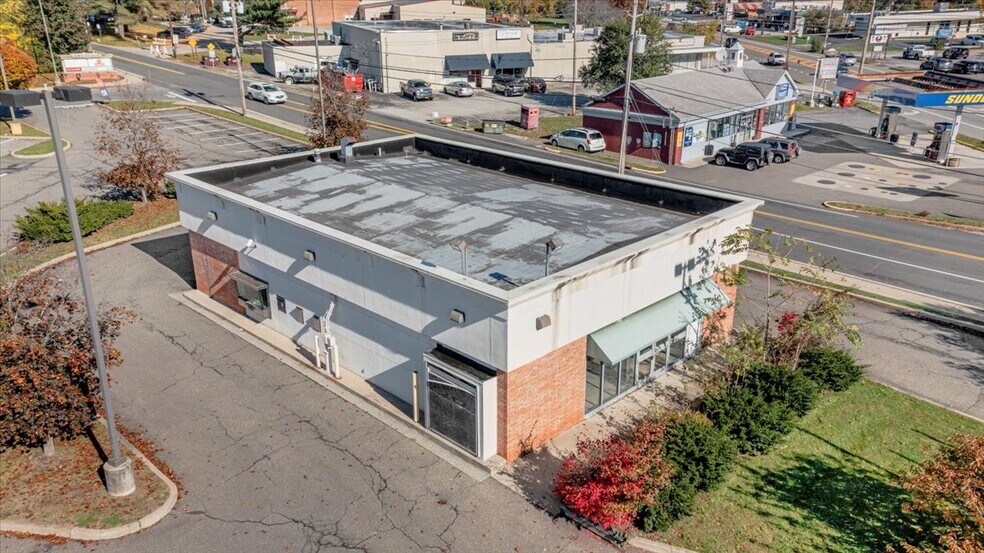 More Photos Of 374 Windsor Hwy, Vails Gate Unknown For Lease