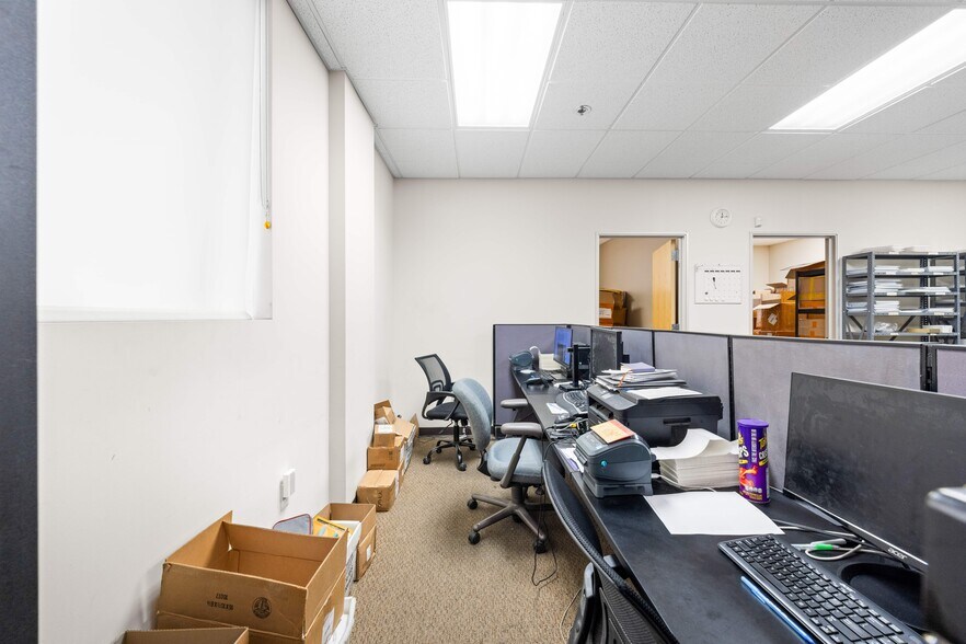 More Photos Of 1795 E Holt Blvd, Ontario Showroom For Sale