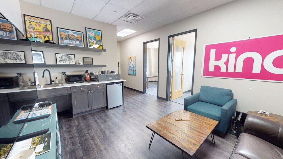 More Photos Of 9025 W State Highway 29, Liberty Hill Office For Sale