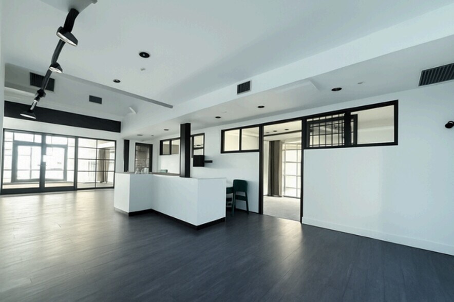 More Photos Of 219-231 Arizona Ave, Santa Monica Loft Creative Space For Lease