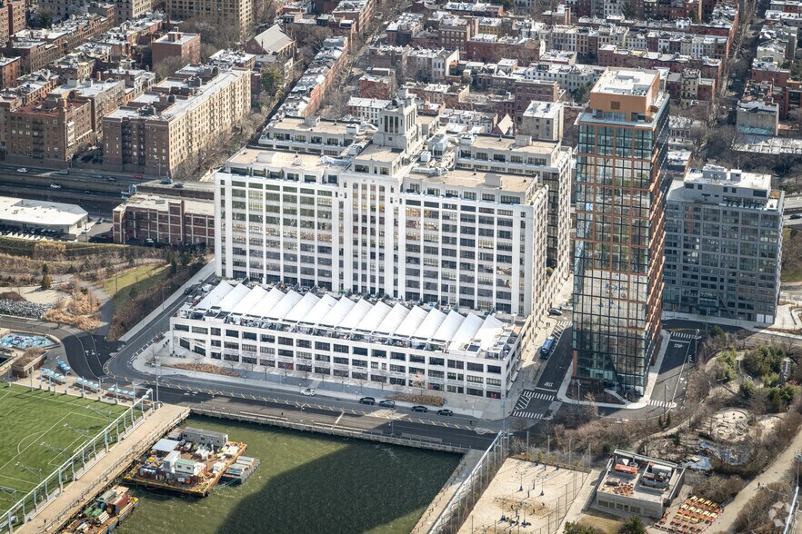 More Photos Of 360 Furman St, Brooklyn Apartments For Lease