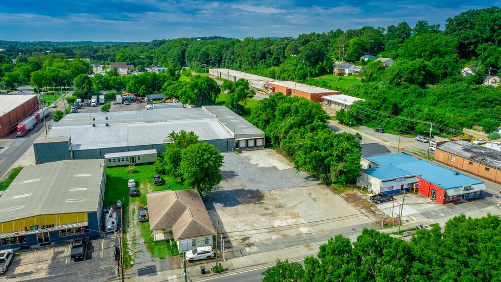 More Photos Of 406 4th Ave, Dalton Manufacturing For Sale