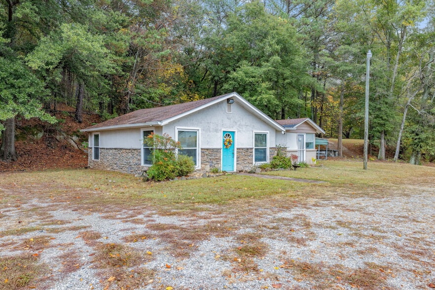 More Photos Of 4407 Winder Hwy, Flowery Branch Land For Sale